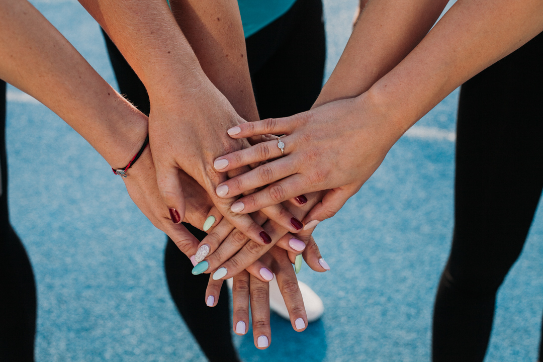 sesja panieńska na boisku AWF