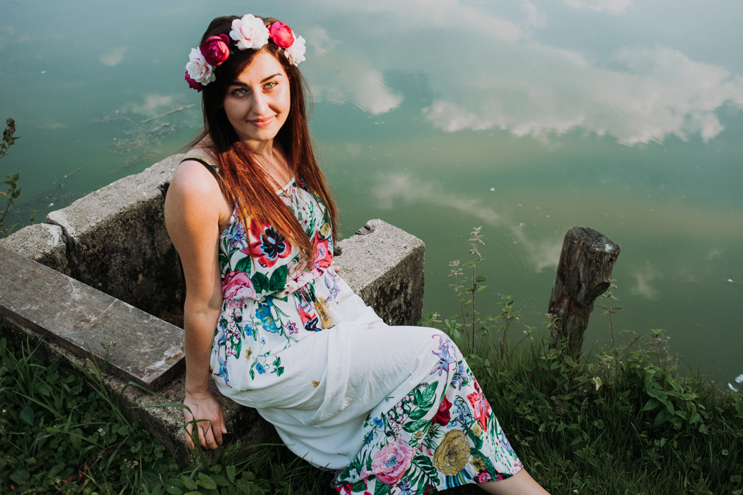 plenerowa sesja panieńska nad Stawami Milickimi, przyszła panna młoda