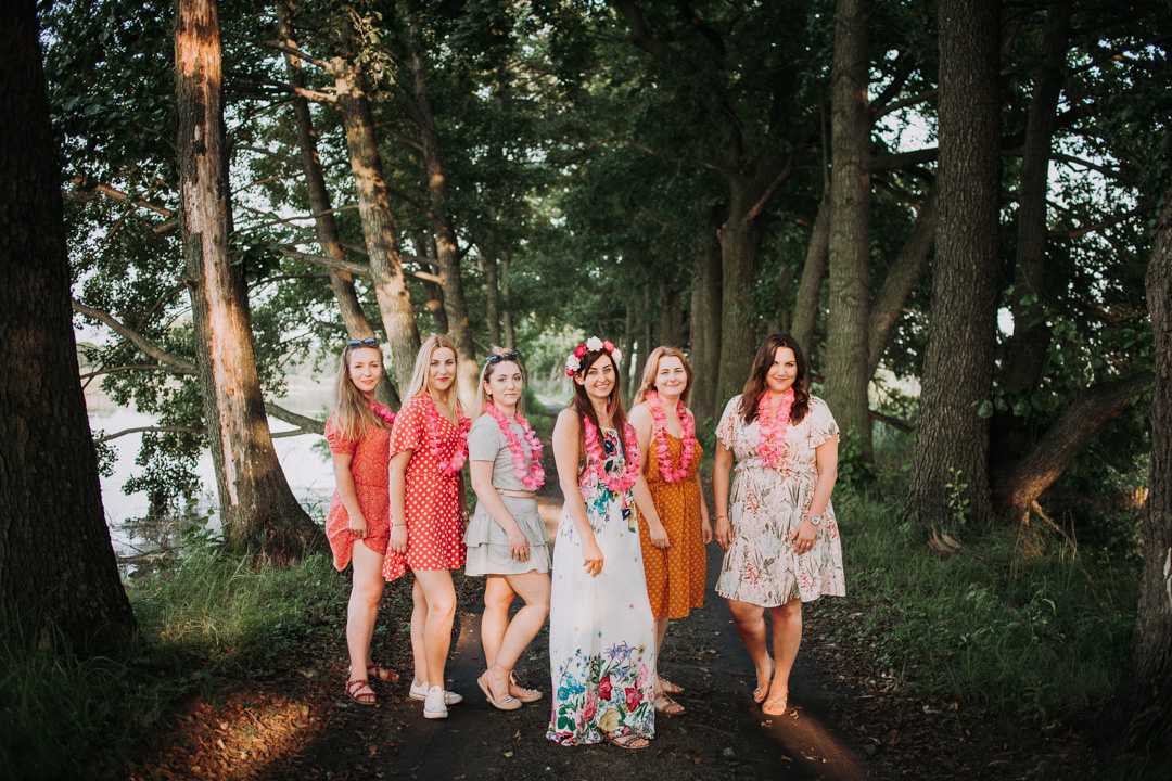 plenerowa sesja panieńska nad Stawami Milickimi nieopodal Ostrowa Wielkopolskiego